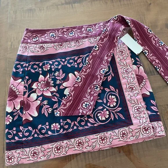 Farm Rio Ainika Charm Overlapped Denim Miniskirt Size 25 NWT - Picture 1 of 3